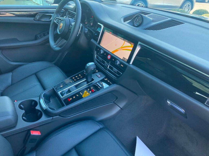 2024 Porsche Macan