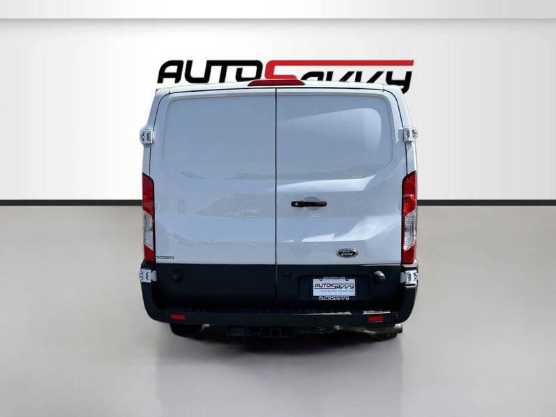 2023 Ford Transit