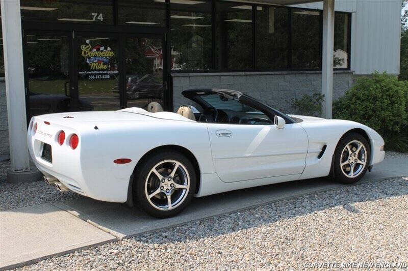 1999 Chevrolet Corvette 21