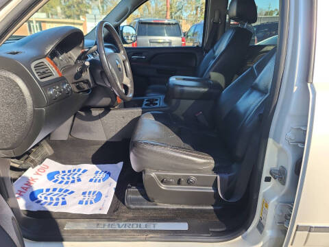 2011 Chevrolet Avalanche LTZ