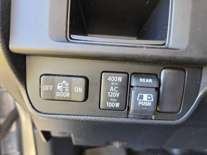 2017 Toyota Tacoma Limited