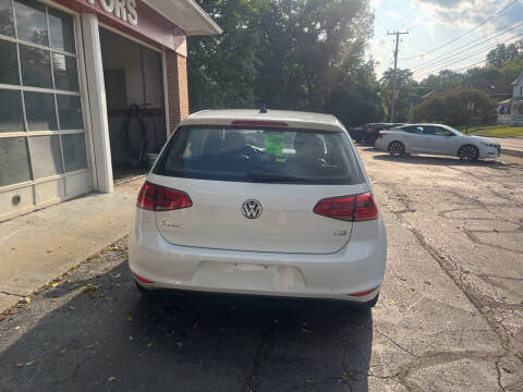 2017 Volkswagen Golf TSI SEL