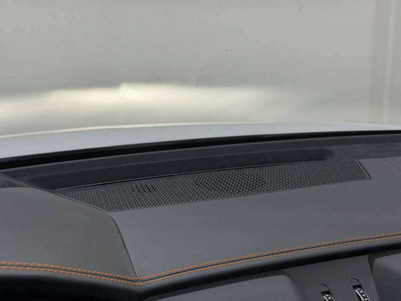 2022 Lamborghini Urus