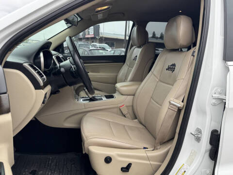 2016 Jeep Grand Cherokee Laredo