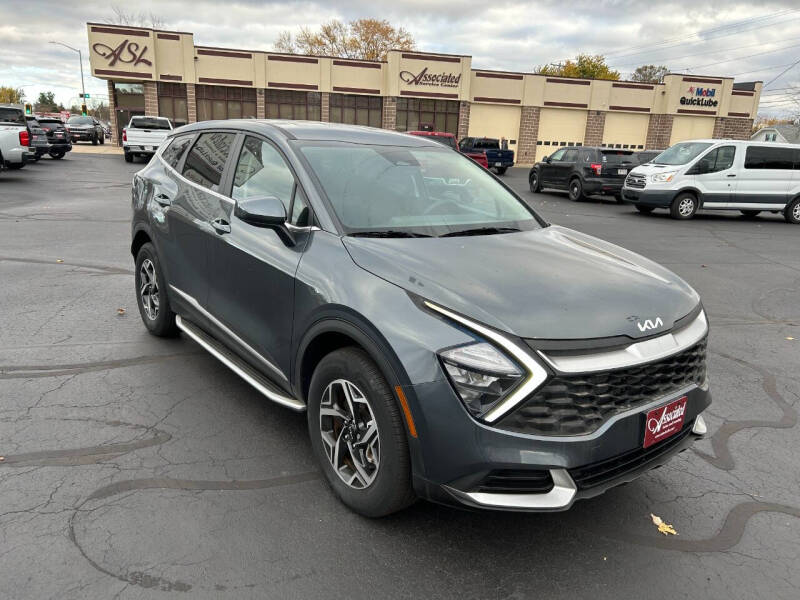 2023 Kia Sportage LX's photo