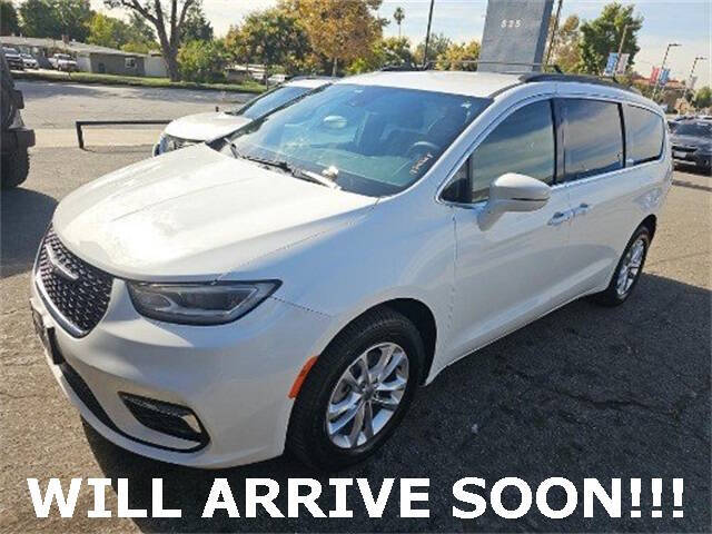 2022 Chrysler Pacifica Touring