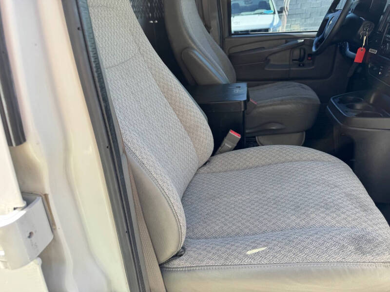 2015 Chevrolet Express 2500