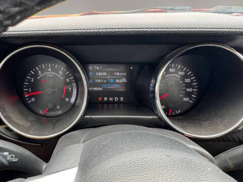 2016 Ford Mustang V6