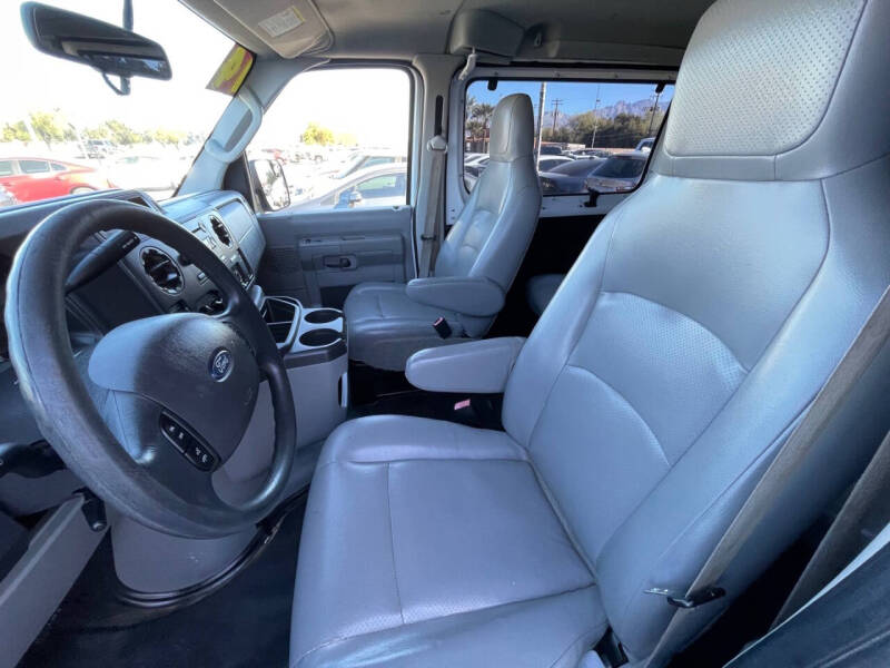 2014 Ford E-Series