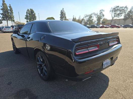 2020 Dodge Challenger SXT
