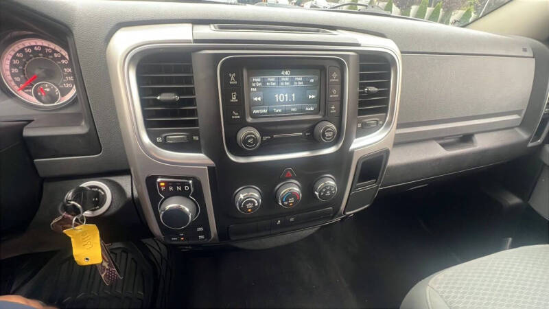 2020 RAM 1500 Classic SLT