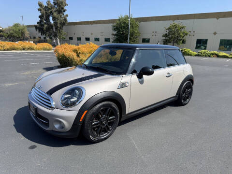 2013 MINI Hardtop Cooper