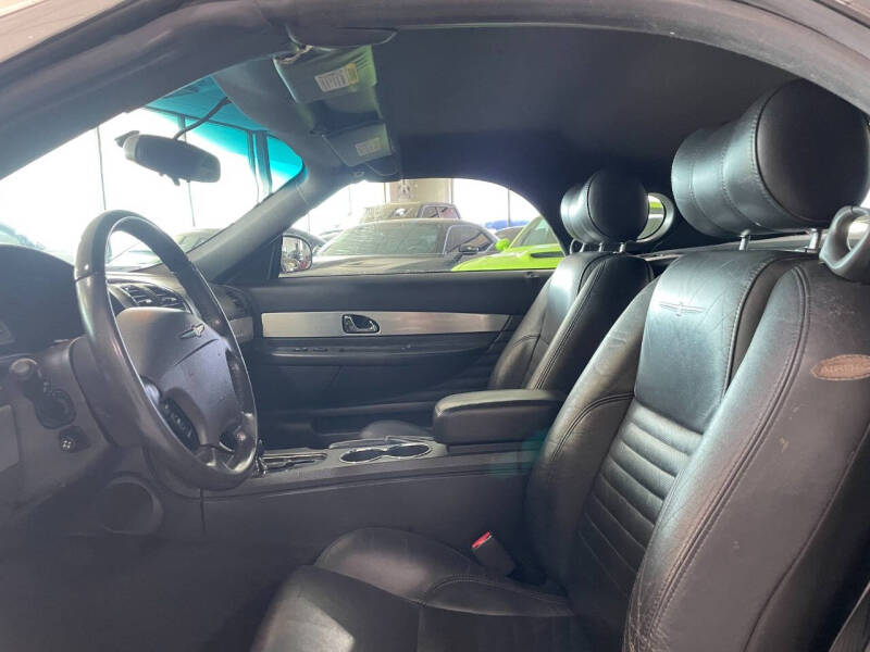 2002 Ford Thunderbird Deluxe