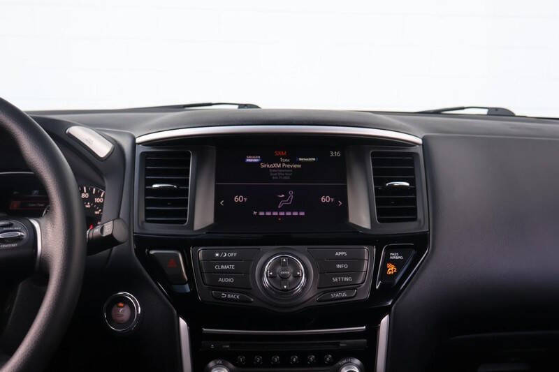 2019 Nissan Pathfinder S