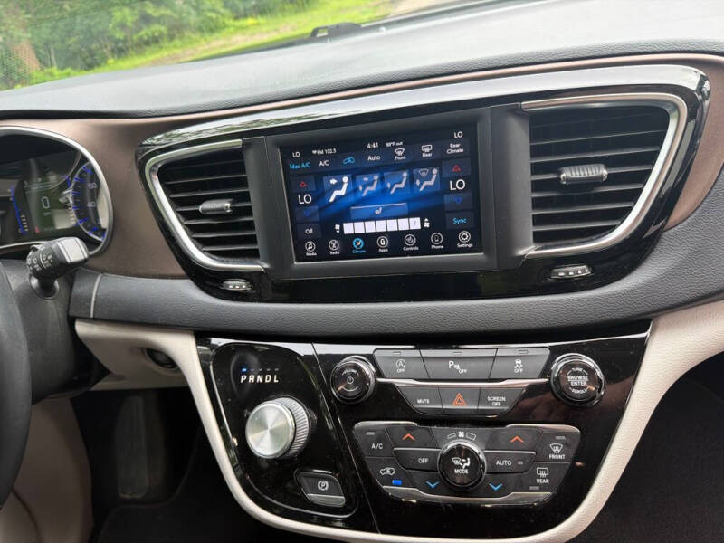 2018 Chrysler Pacifica Touring L