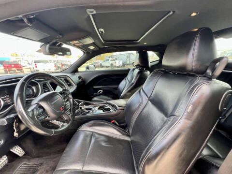 2018 Dodge Challenger SXT Plus