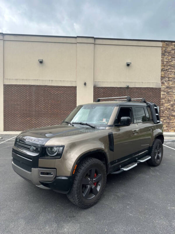 2023 Land Rover Defender X's photo