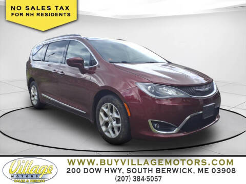 2017 Chrysler Pacifica Touring Plus