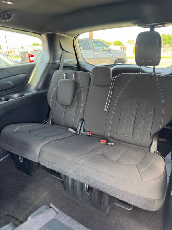2020 Chrysler Pacifica Touring
