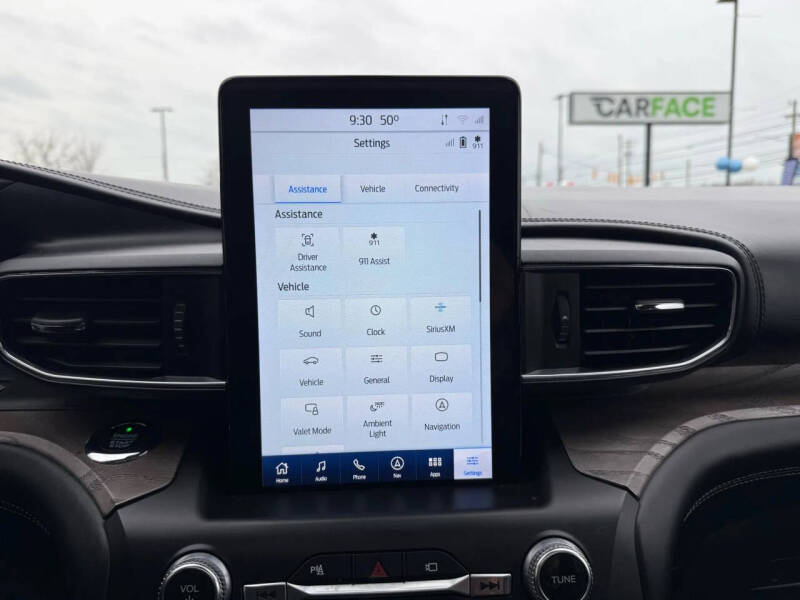 2020 Ford Explorer Platinum