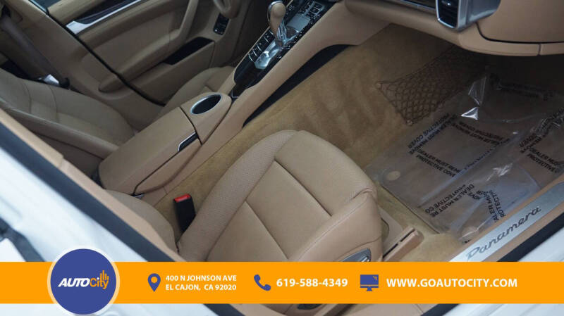 2015 Porsche Panamera