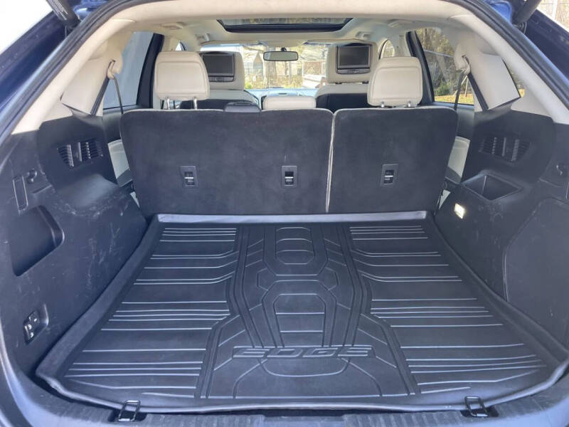 2017 Ford Edge Titanium