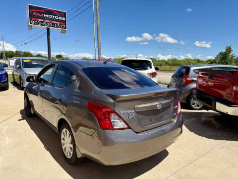 2014 Nissan Versa
