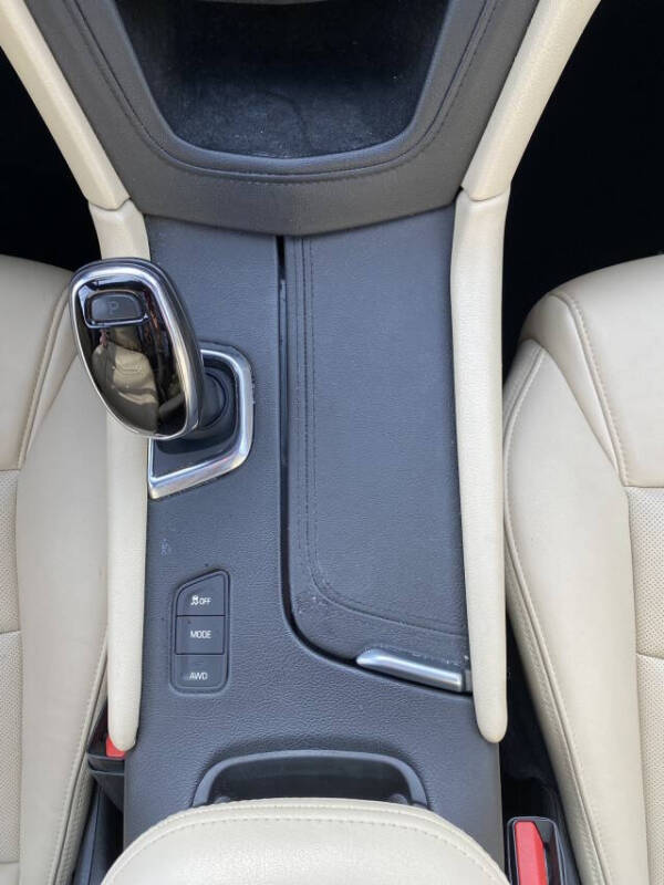 2018 Cadillac XT5 Premium Luxury