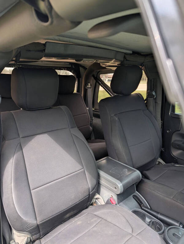 2010 Jeep Wrangler Sahara