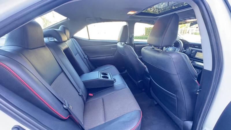 2016 Toyota Corolla LE Premium