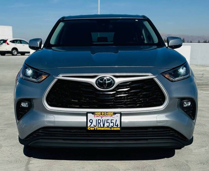 2021 Toyota Highlander LE