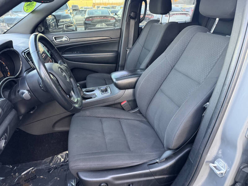 2019 Jeep Grand Cherokee Upland