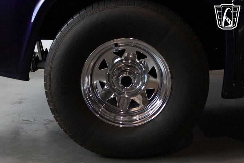 1953 Mercury M 100