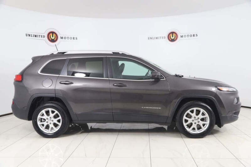 2018 Jeep Cherokee Latitude Plus