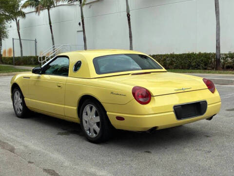 2002 Ford Thunderbird Deluxe