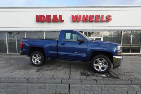 2017 Chevrolet Silverado 1500 for sale at Ideal Wheels in Sioux City IA