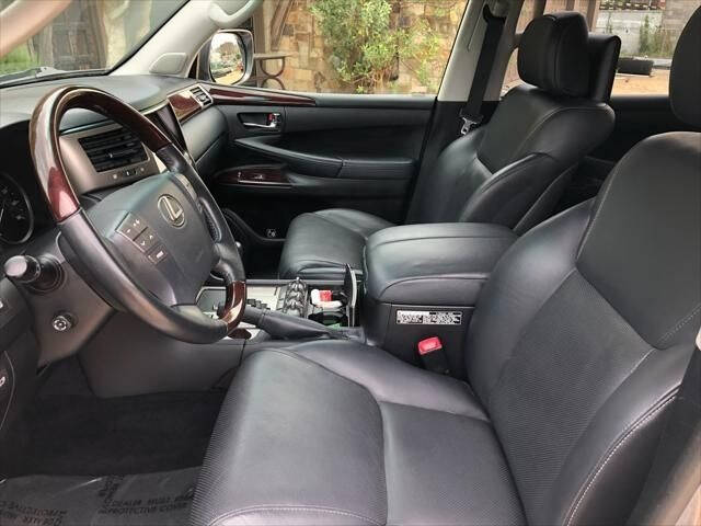 2014 Lexus LX 570