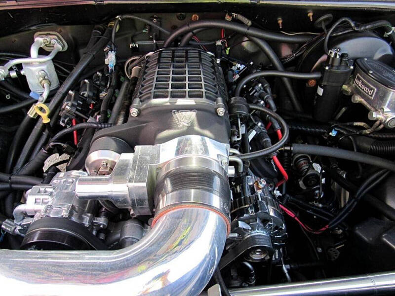 2004 Chevrolet Silverado 1500 SS