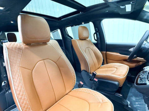 2026 Chrysler Pacifica Pinnacle