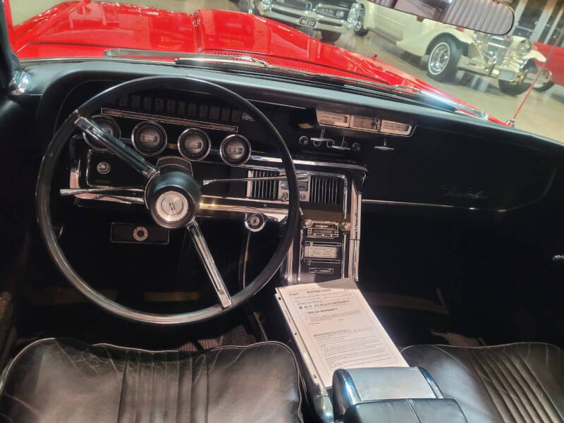 1965 Ford Thunderbird