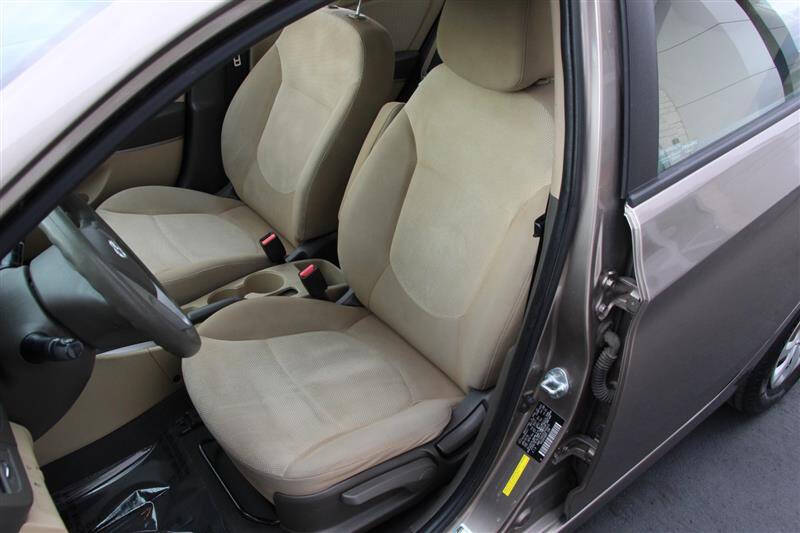 2014 Hyundai Accent GLS