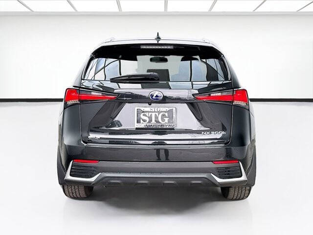 2020 Lexus NX 300h