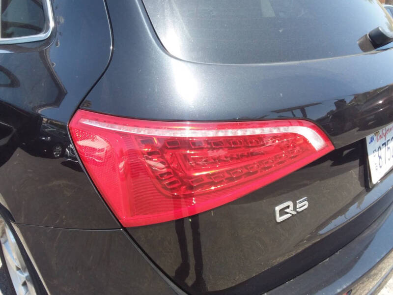 2012 Audi Q5 2.0T quattro Premium Plus