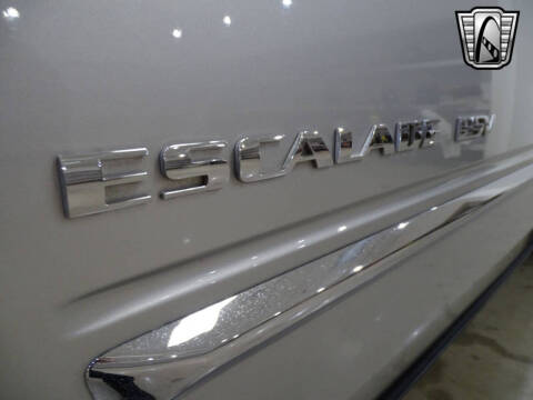 2011 Cadillac Escalade ESV Premium