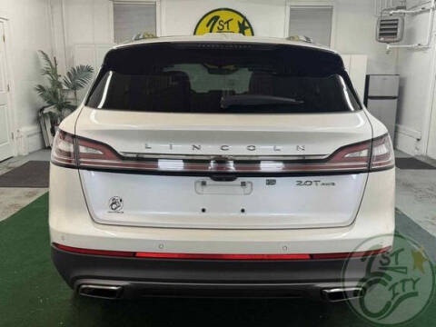 2019 Lincoln Nautilus Reserve