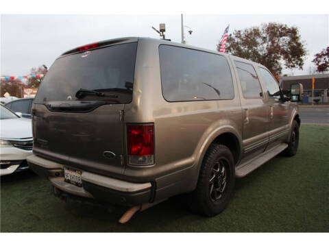 2004 Ford Excursion Limited