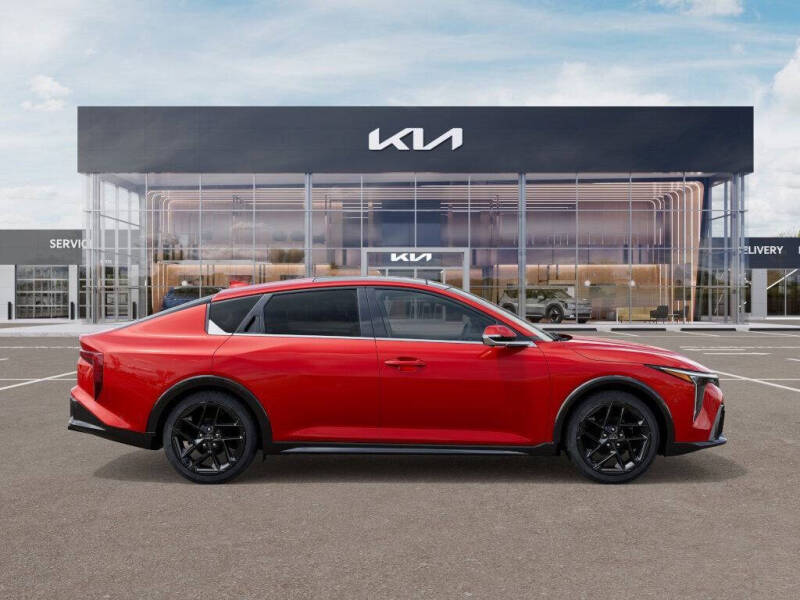 2025 Kia K4 GT-Line Turbo