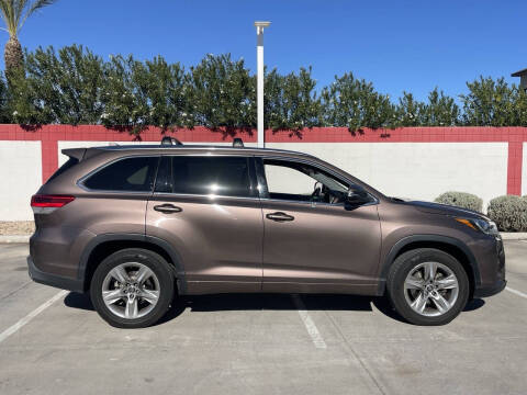 2017 Toyota Highlander Limited