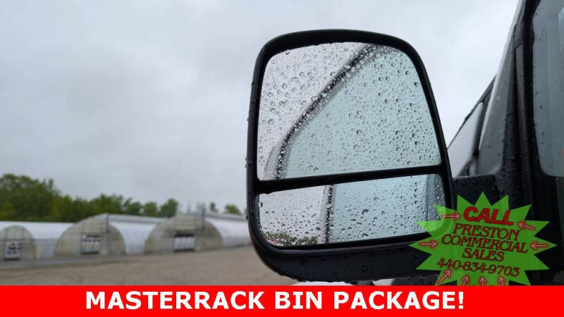 2025 Chevrolet Express 2500