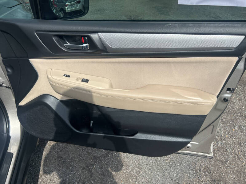 2018 Subaru Outback 2.5i Premium